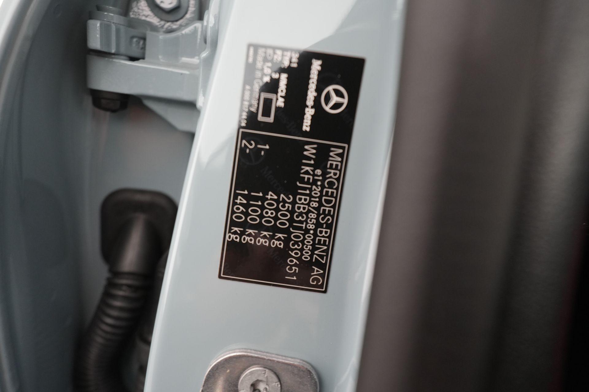 certified-alleur-mercedes-benz-cla-200-amg-58-kwh-w1kfj1bb3tj039651-19-20260925110145.jpg