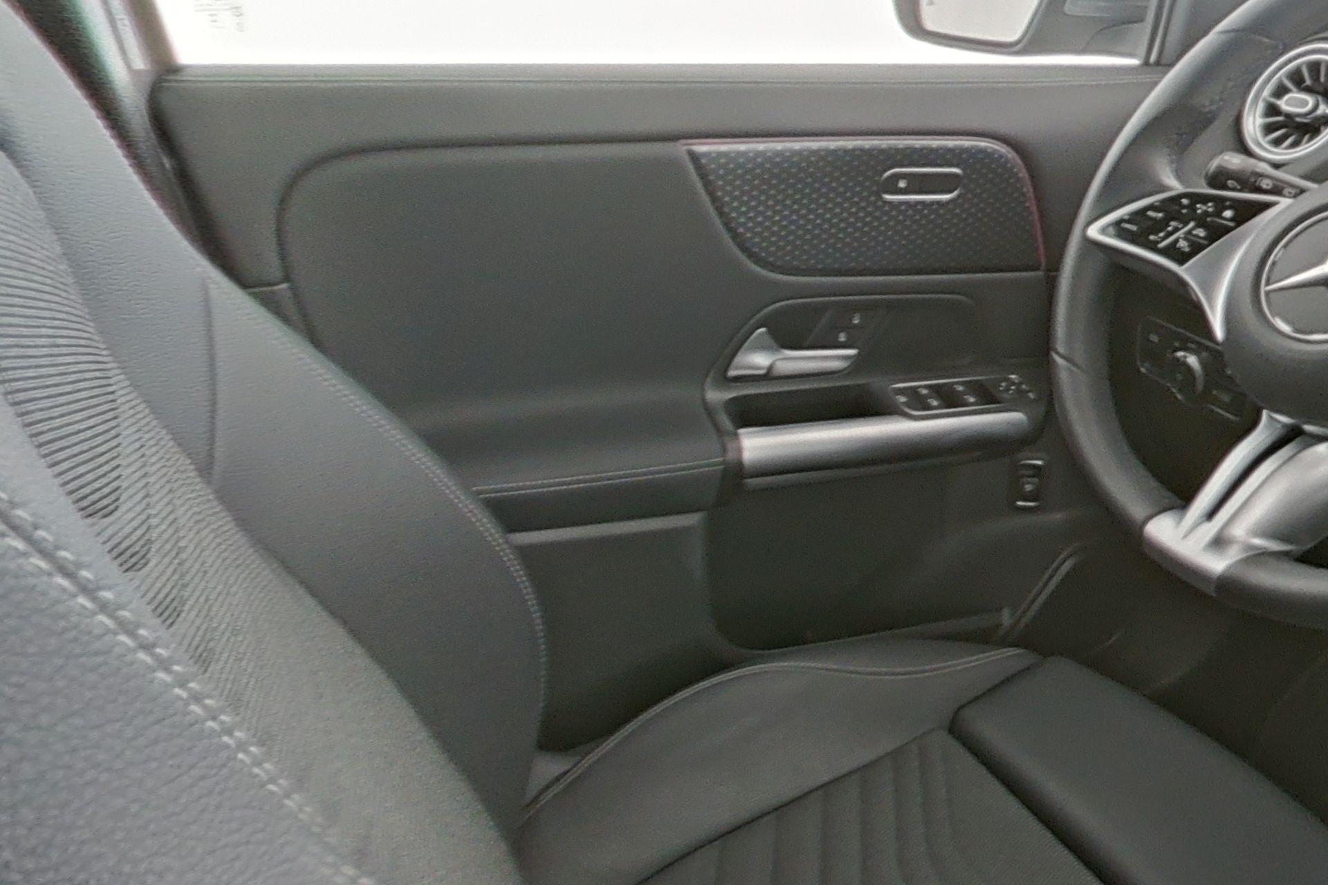 certified-alleur-mercedes-benz-eqa-250-luxury-line-w1n9n0cb0sj124829-16-20260925102726.jpg