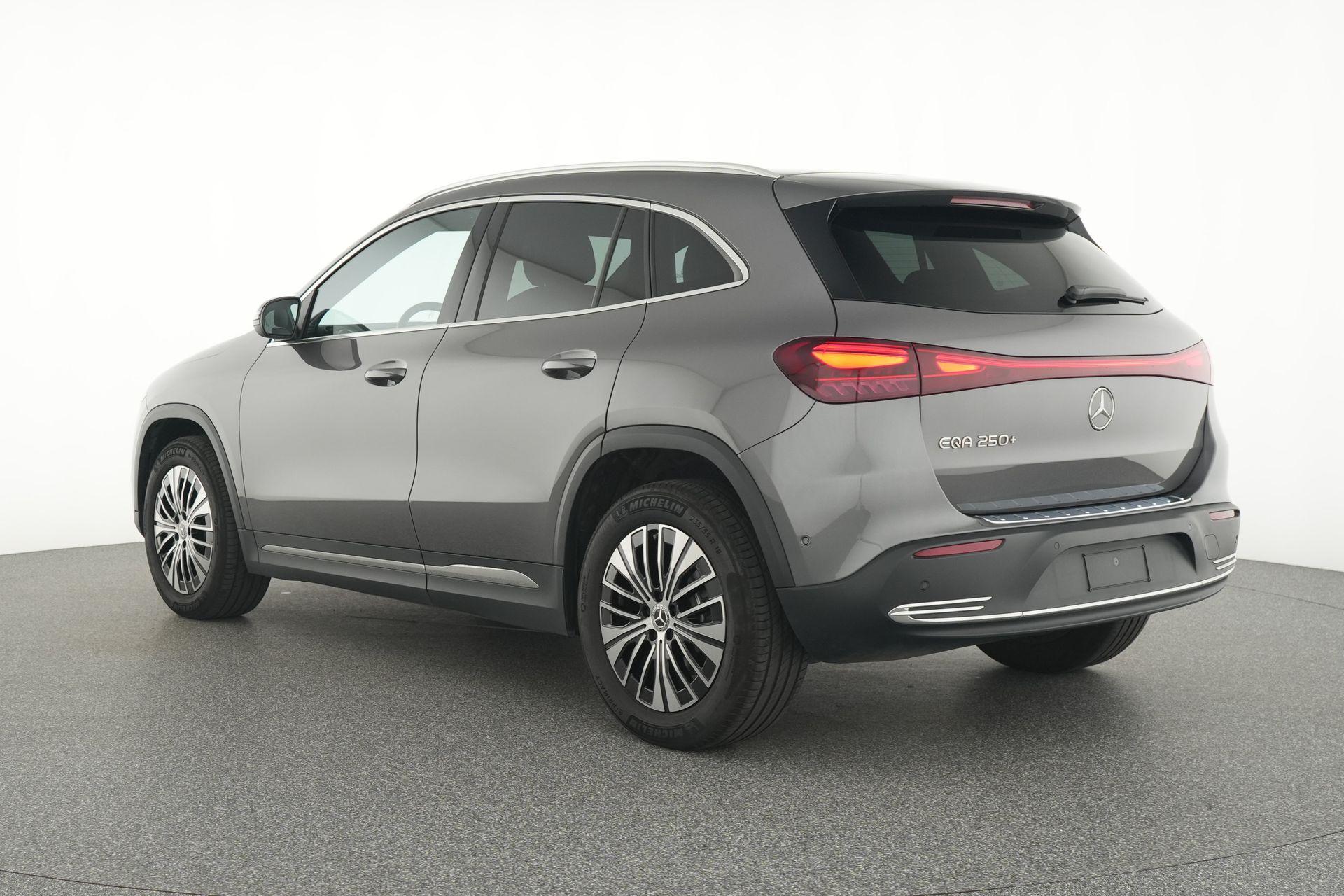 certified-alleur-mercedes-benz-eqa-250-luxury-line-w1n9n0cb0sj124829-3-20260925102718.jpg