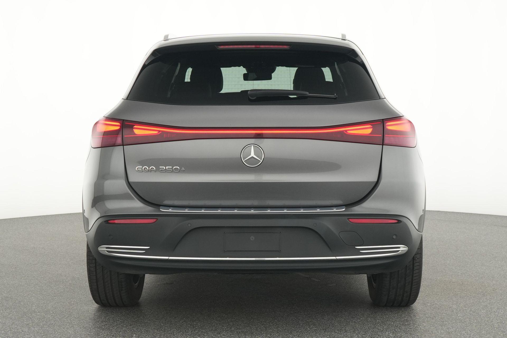 certified-alleur-mercedes-benz-eqa-250-luxury-line-w1n9n0cb0sj124829-7-20260925102720.jpg