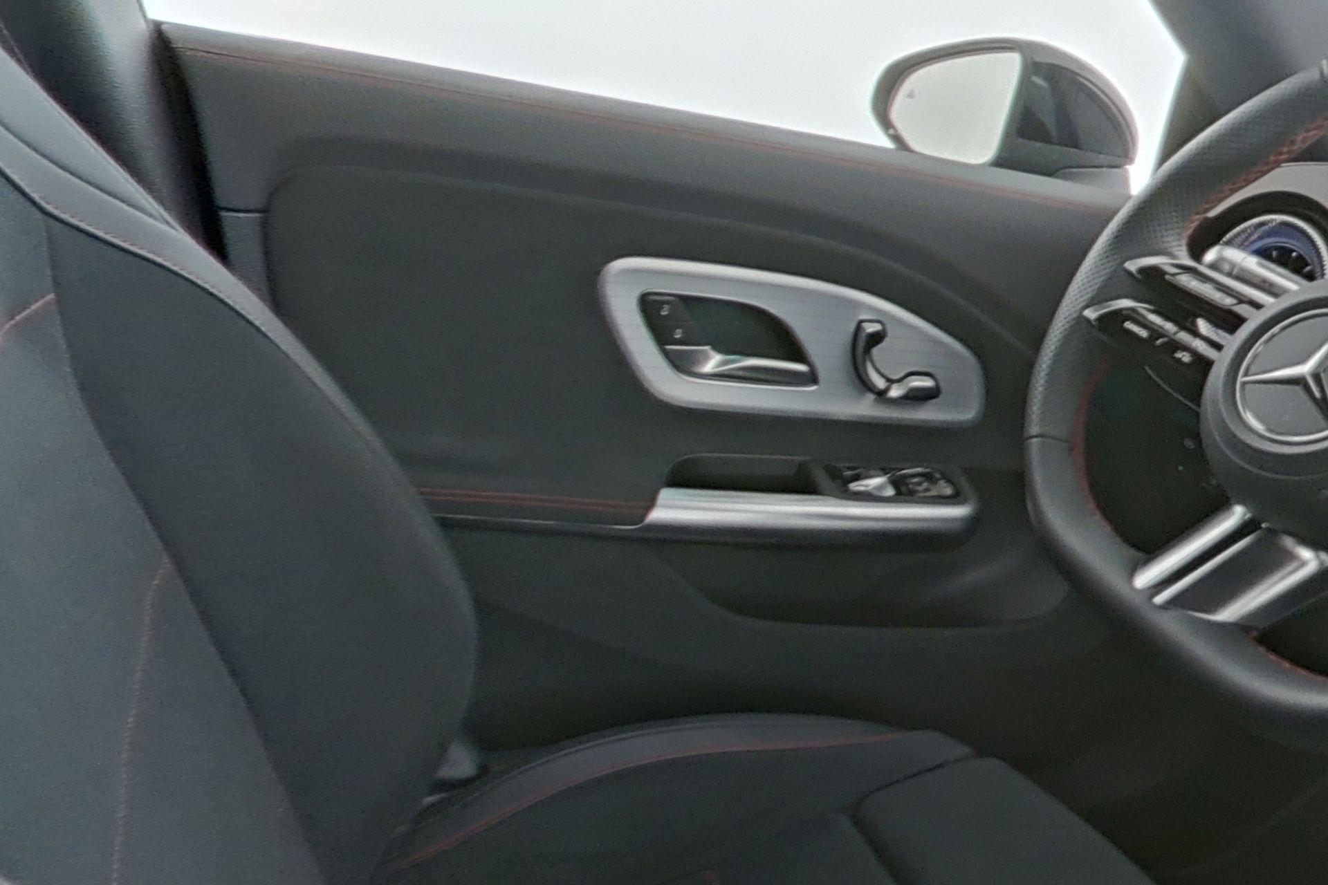 certified-arlon-mercedes-benz-cla-250-amg-line-w1kfj1db3sj021128-16-20260914141207.jpg