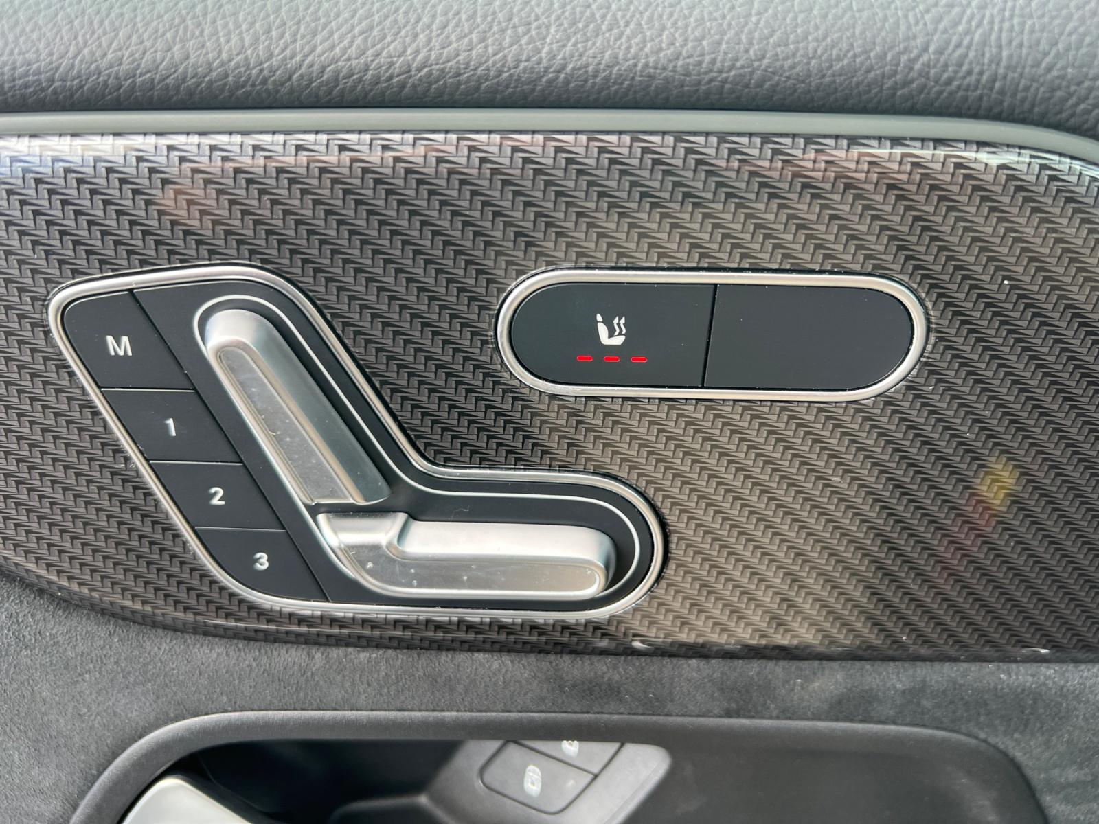 certified-arlon-mercedes-benz-glb-200-amg-line-w1n4m8hb2sw401262-10-20260917152911.jpg