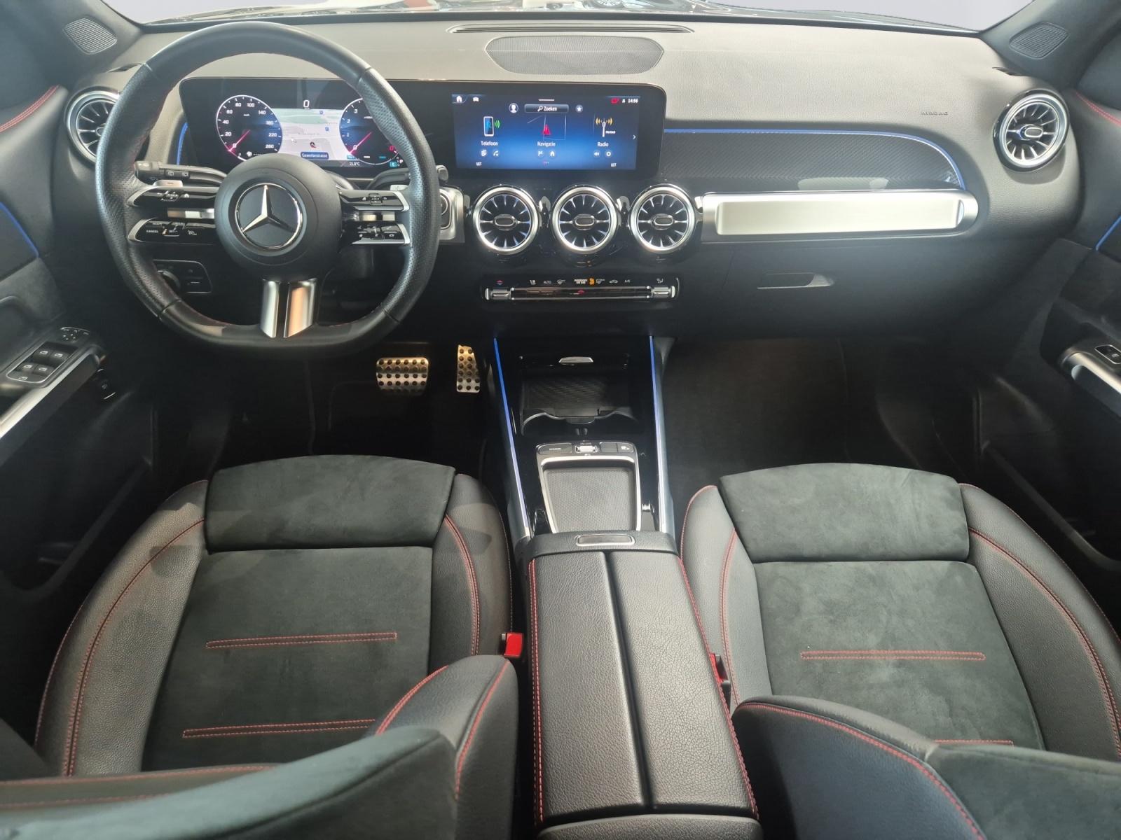 certified-eupen-mercedes-benz-glb-200-amg-line-w1n4m8hb0sw399124-12-20260916165455.jpg