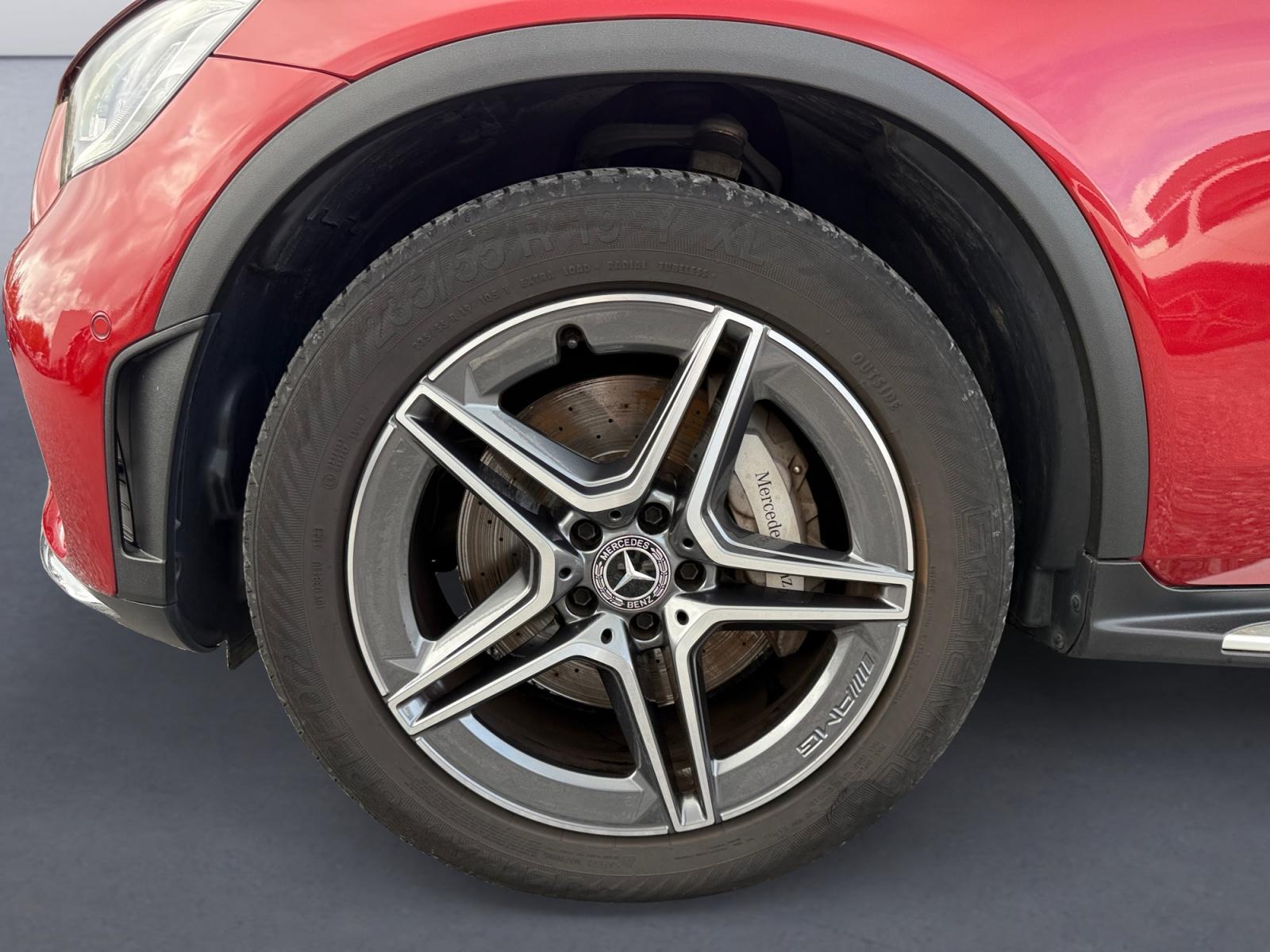 certified-marche-mercedes-benz-glc-coupe-200-d-4matic-amg-line-w1n2533161f949881-4-20260914160439.jpg