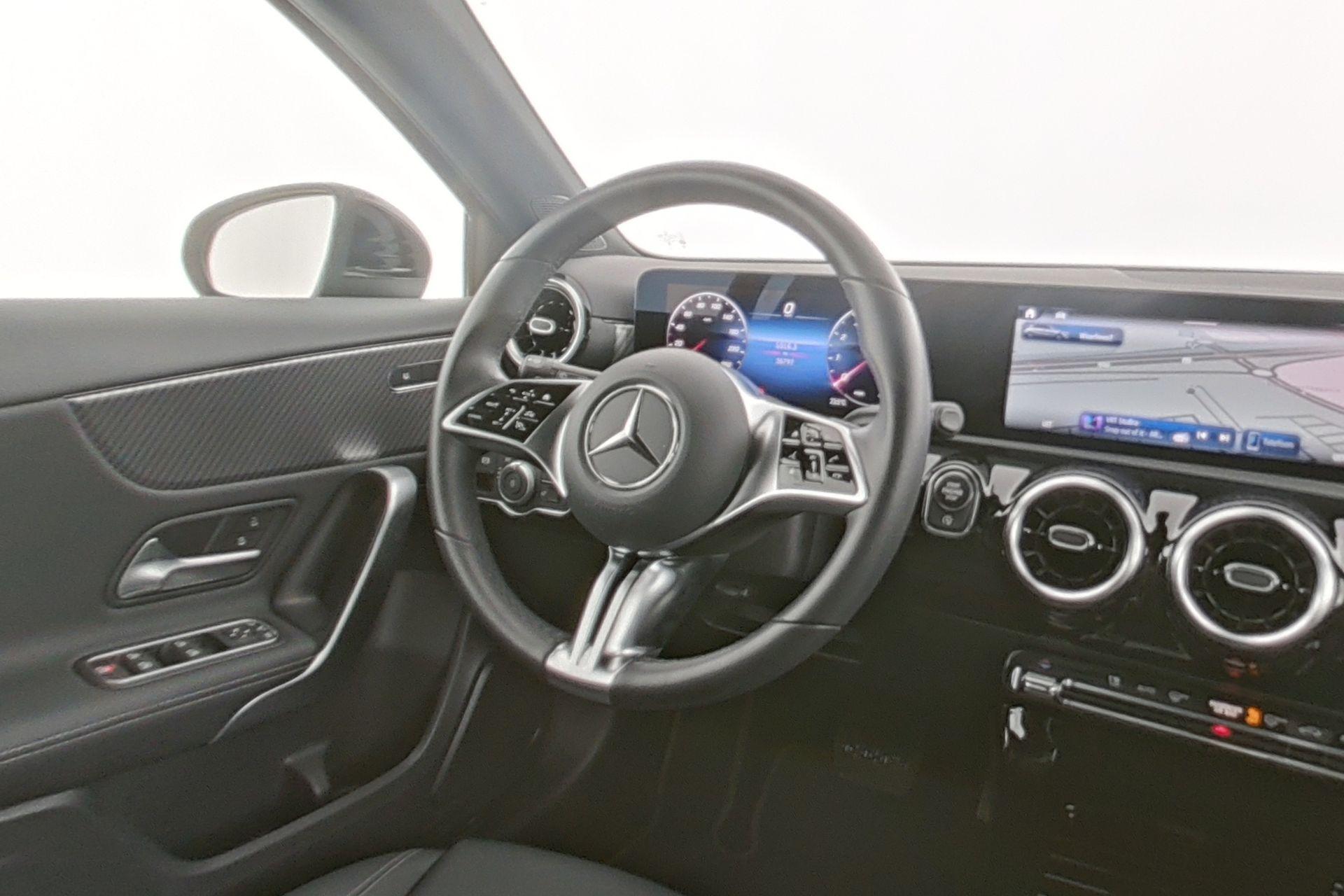 certified-namur-mercedes-benz-a-180-progressive-w1k3f8eb6tj533186-13-20260901163425.jpg