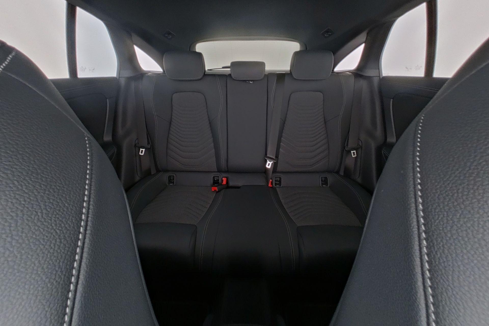 certified-namur-mercedes-benz-cla-180-shooting-brake-luxury-line-w1k5m8eb4sn490280-17-20260902144405.jpg