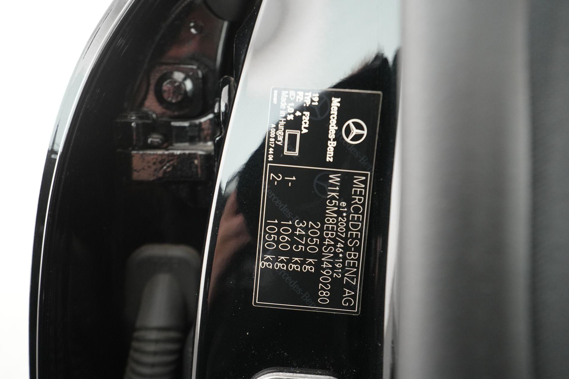 certified-namur-mercedes-benz-cla-180-shooting-brake-luxury-line-w1k5m8eb4sn490280-19-20260902144406.jpg