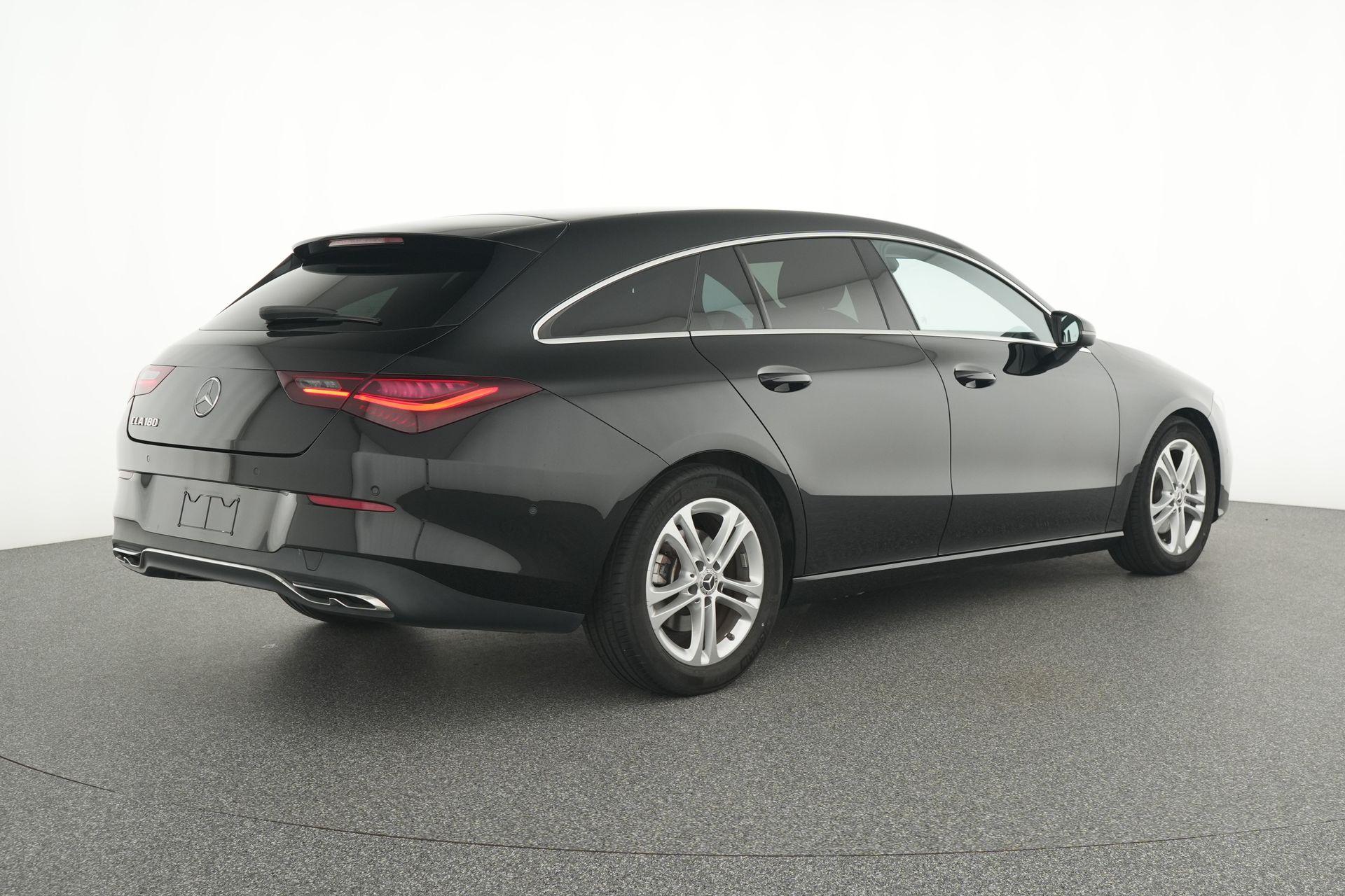 certified-namur-mercedes-benz-cla-180-shooting-brake-luxury-line-w1k5m8eb4sn490280-4-20260902144358.jpg