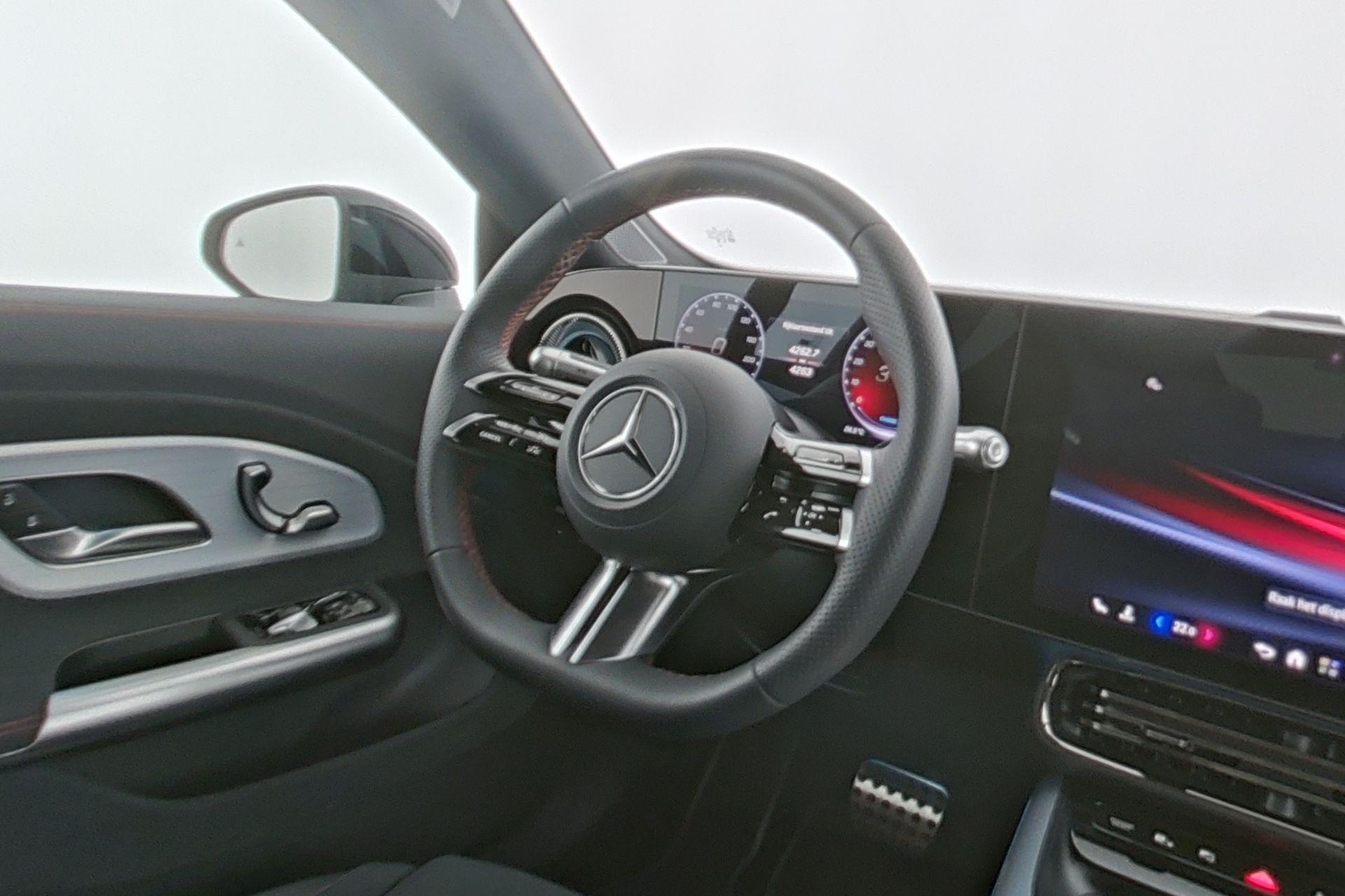 certified-namur-mercedes-benz-cla-250-amg-line-w1kfj1db3tj032891-13-20260902134154.jpg