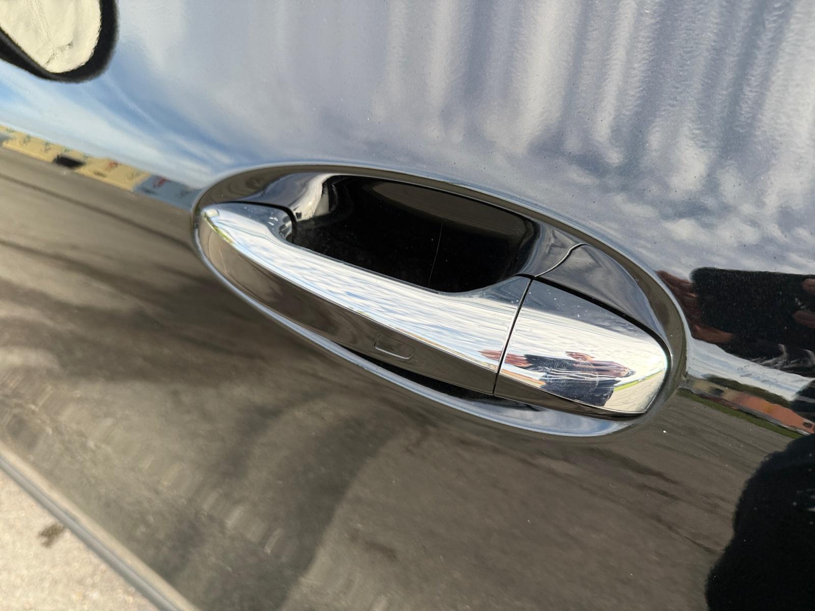 certified-namur-mercedes-benz-eqa-250-amg-line-w1n9n0cb0sj133353-19-20260924162017.jpg