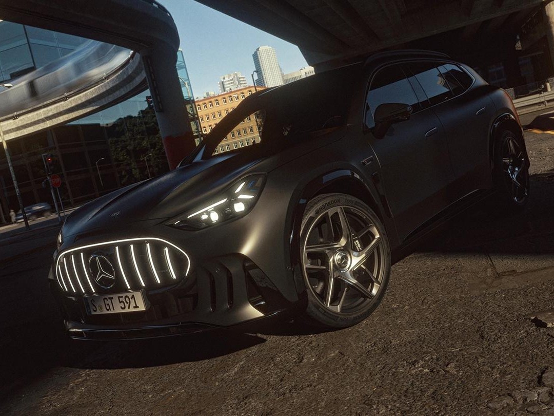 Mercedes-AMG-GT-SUV-01