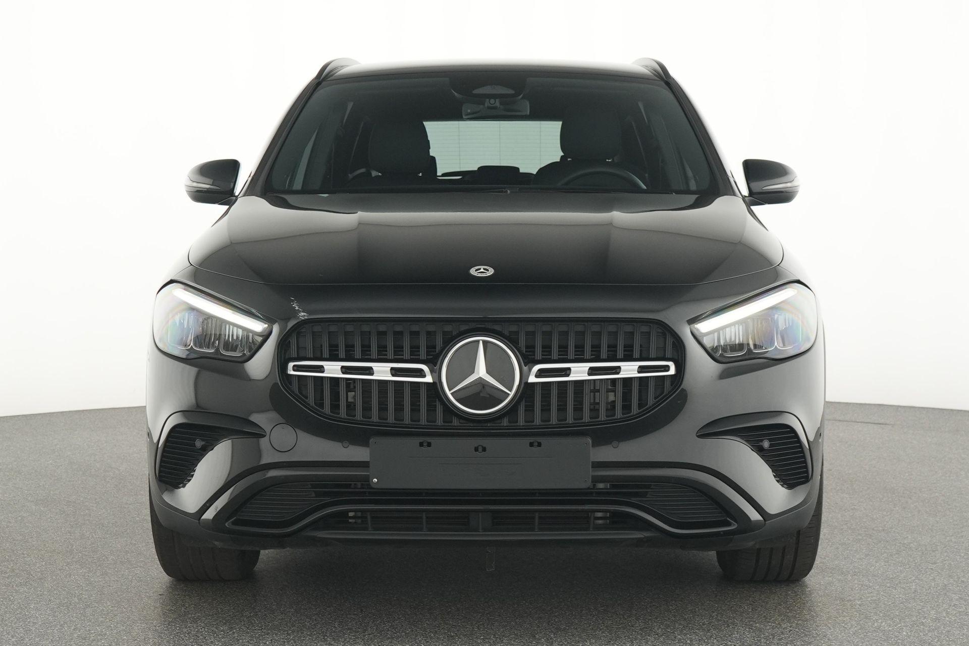 certified-alleur-mercedes-benz-gla-180-d-luxury-line-w1n4n1ab8tj829415-6-20261007093419.jpg