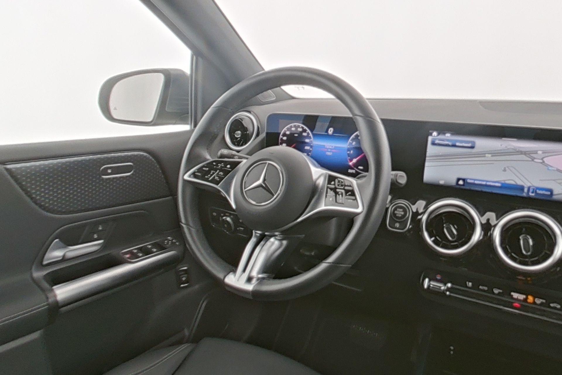 certified-arlon-mercedes-benz-b-180-progressive-w1k4f8eb7sj664906-13-20261023155108.jpg