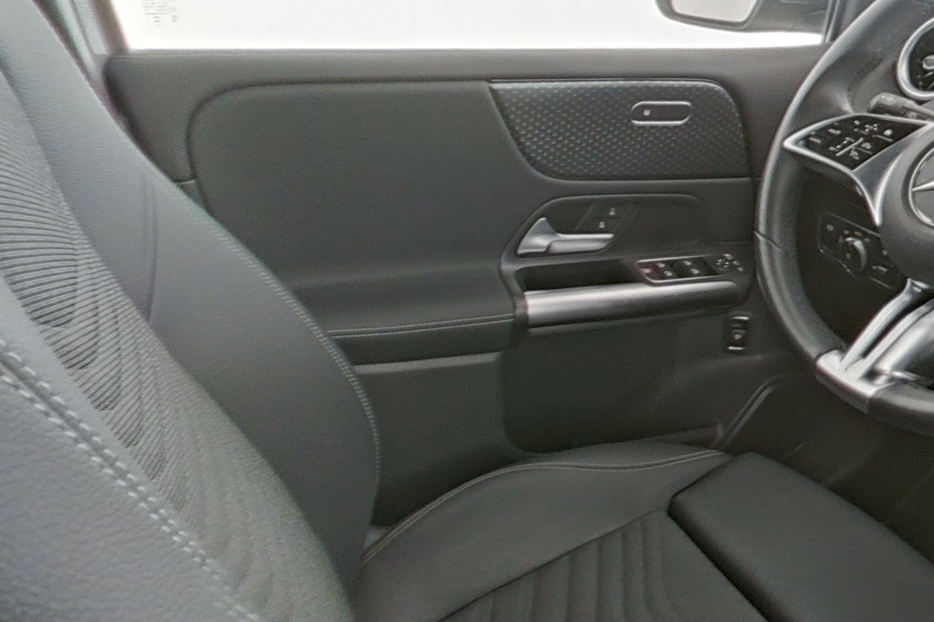 certified-arlon-mercedes-benz-b-180-progressive-w1k4f8eb7sj664906-16-20261023155110.jpg