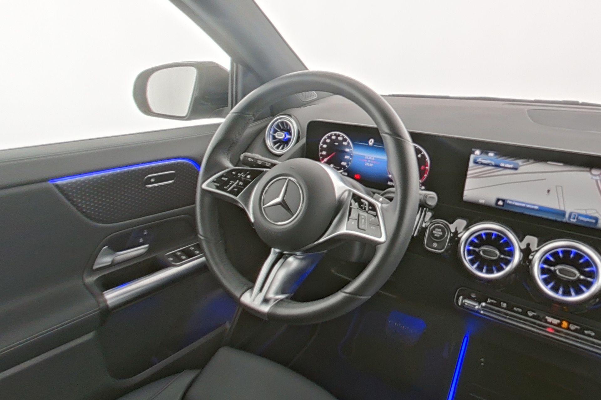 certified-arlon-mercedes-benz-gla-180-d-180-luxury-line-w1n4n1ab4tj829427-13-20261023155135.jpg
