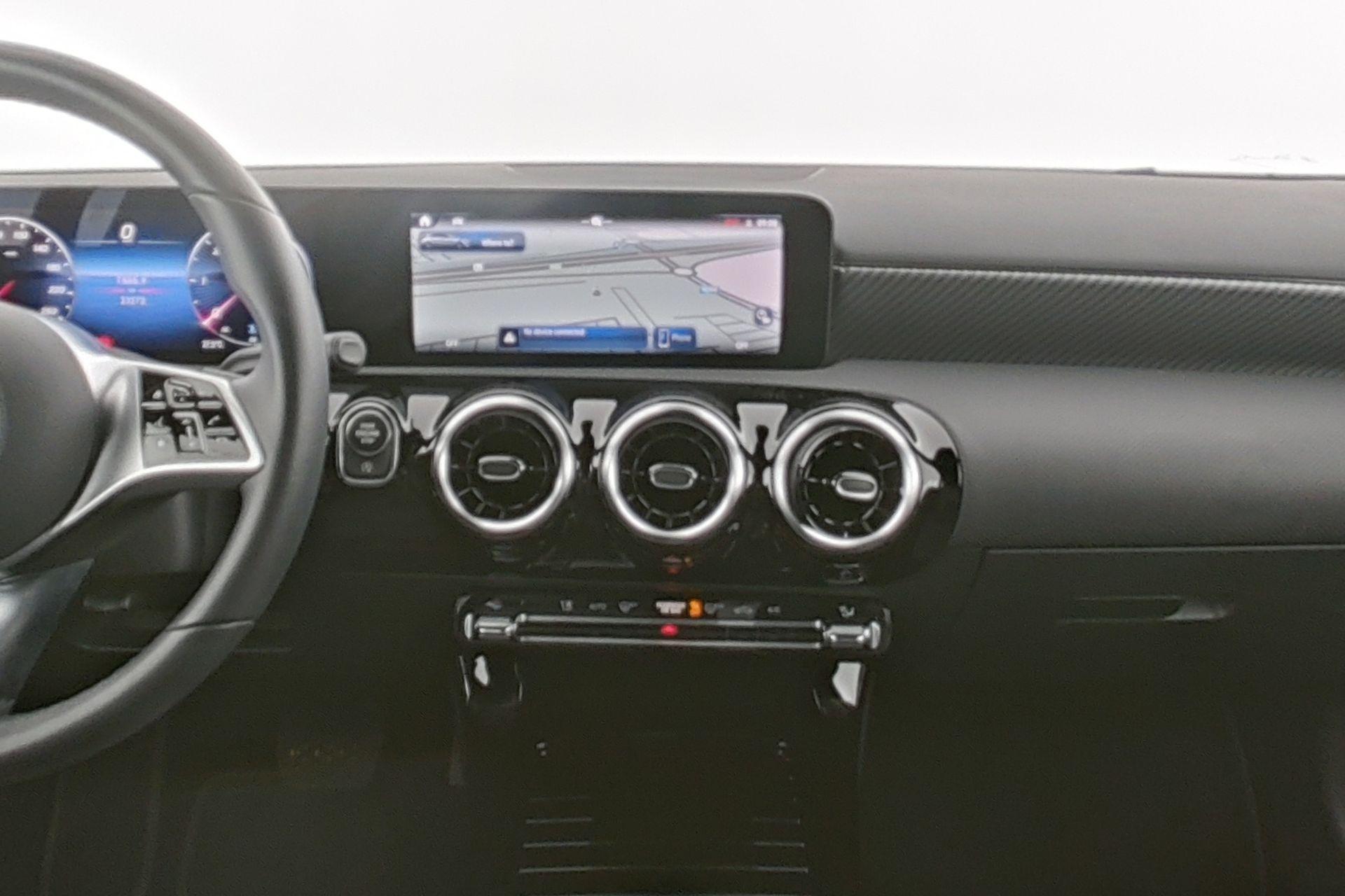 certified-beyne-heusay-mercedes-benz-a-180d-business-line-w1k3f1ab9tj532241-15-20261001133836.jpg