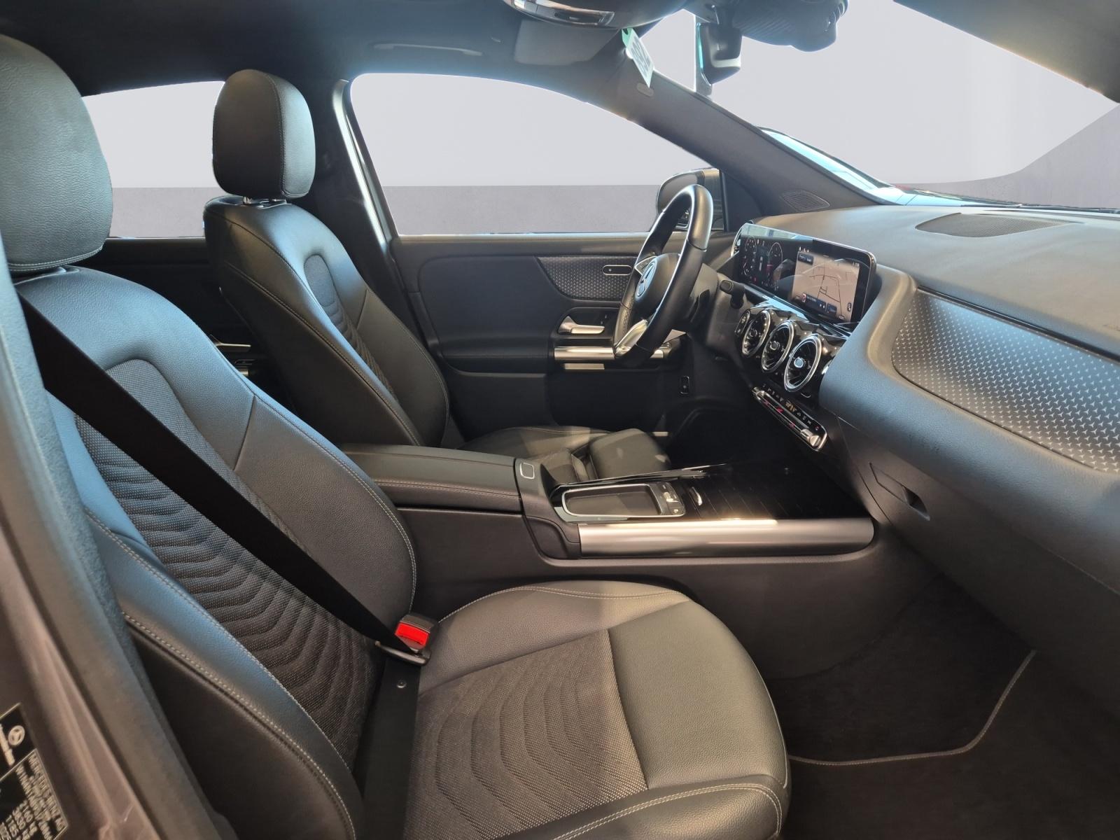 certified-eupen-mercedes-benz-gla-180-d-business-line-w1n4n1ab9sj728866-15-20261009122741.jpg