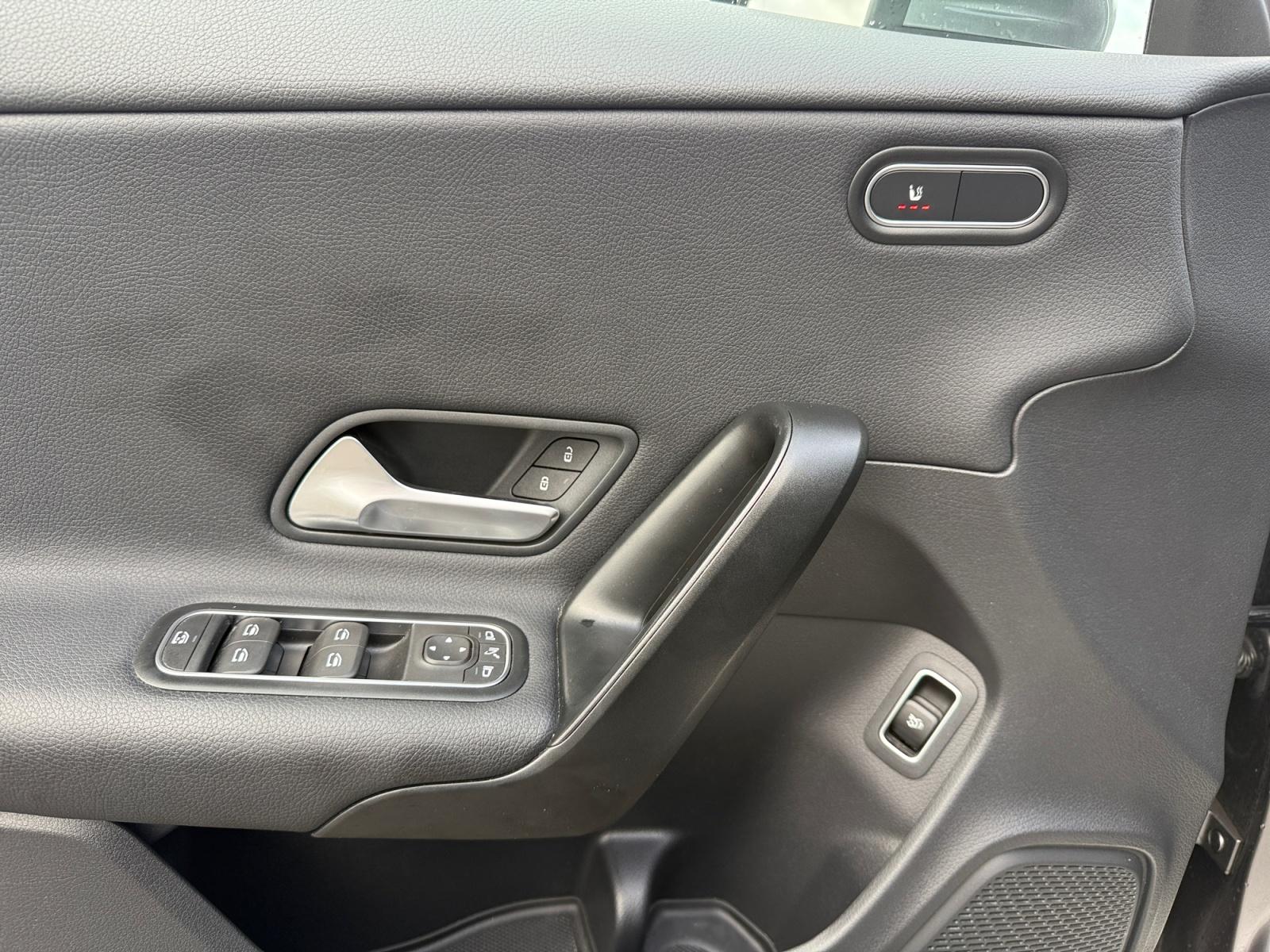 certified-namur-mercedes-benz-cla-180-coupe-w1k5j8eb0pn339291-10-20261012130601.jpg