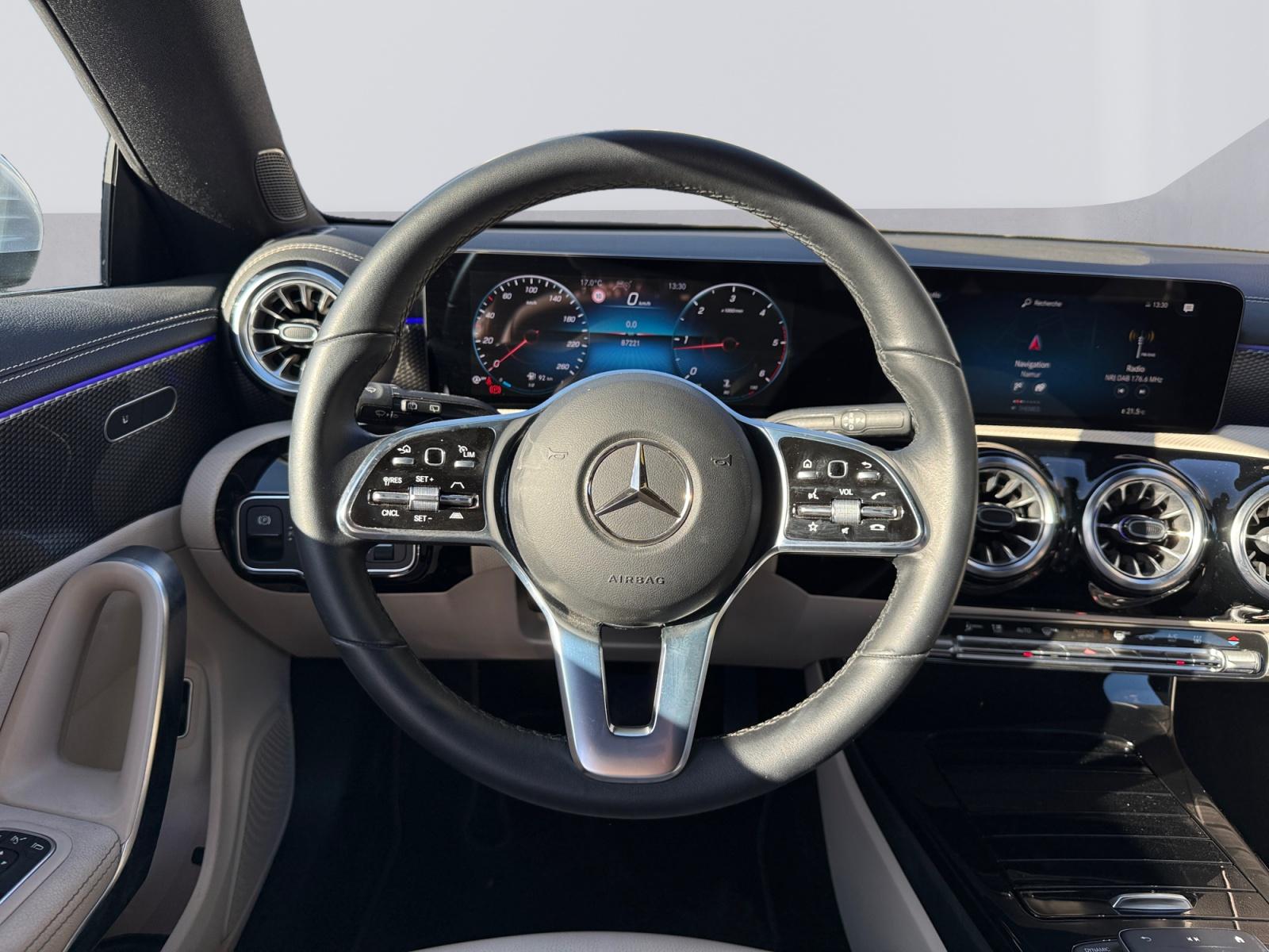 certified-namur-mercedes-benz-cla-shooting-brake-200-d-luxury-line-w1k5m1cb8pn330081-14-20261029151124.jpg