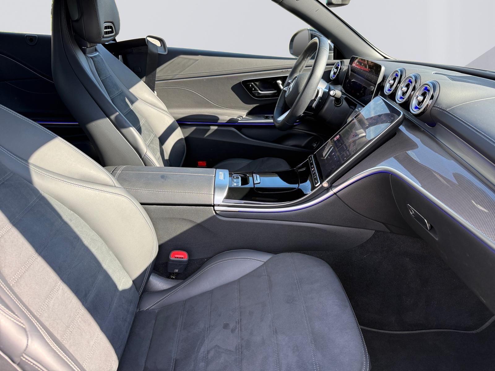 certified-namur-mercedes-benz-cle-180-amg-line-cabriolet-w1kmk5cb0sf082985-12-20261005164413.jpg