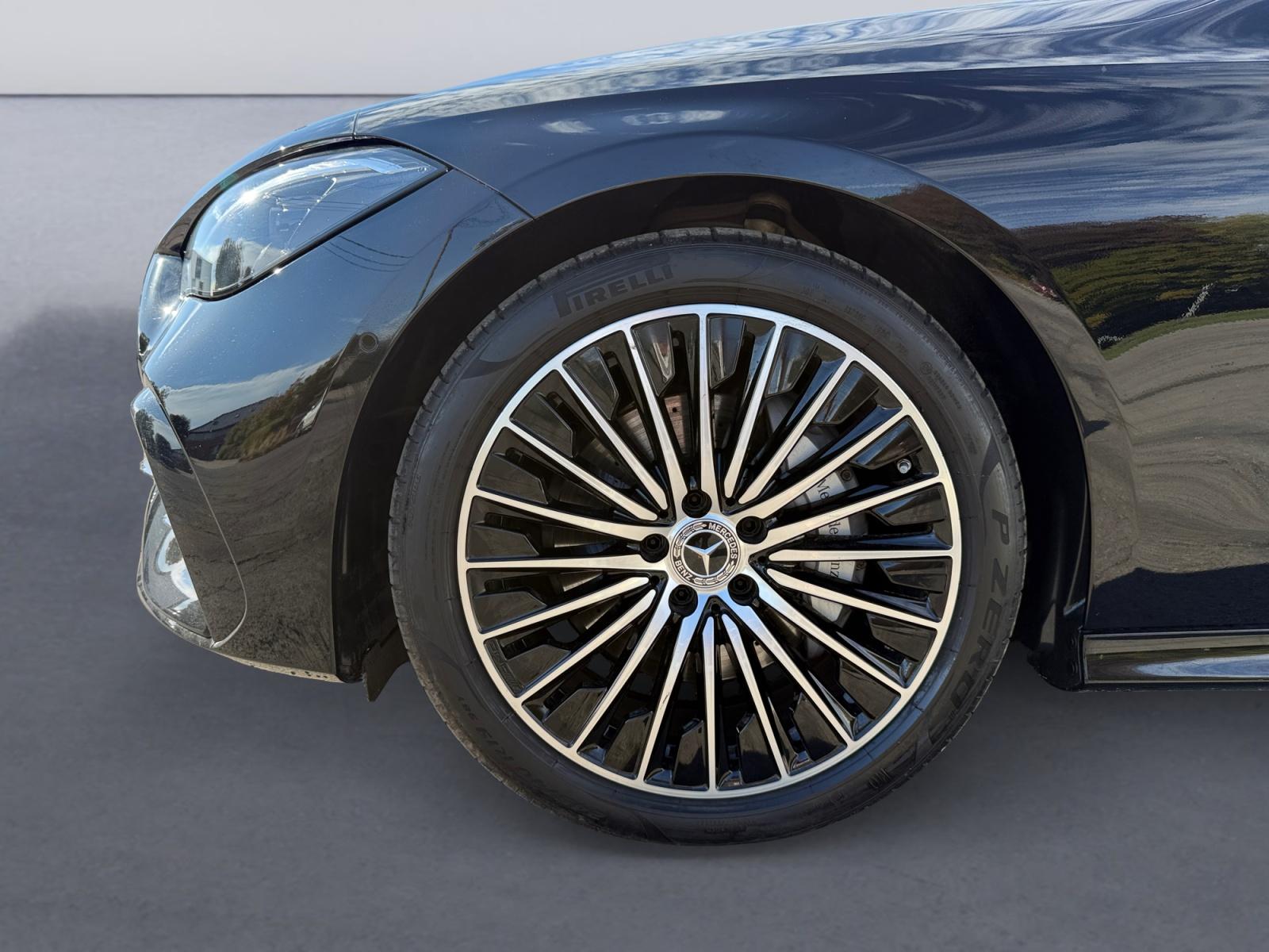 certified-namur-mercedes-benz-cle-180-amg-line-cabriolet-w1kmk5cb0sf082985-4-20261005164408.jpg
